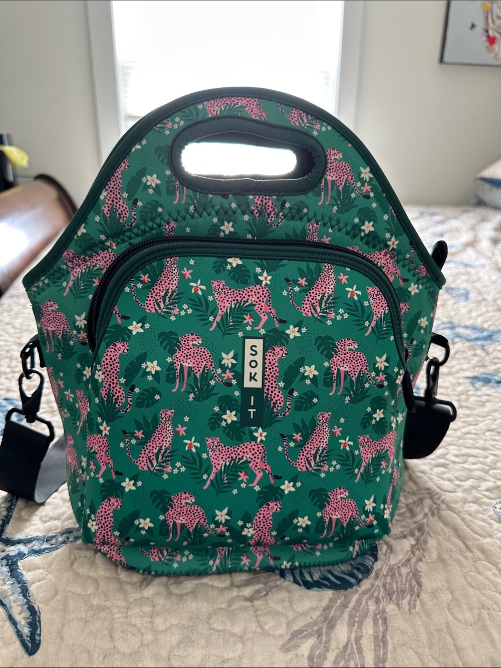 SoKIt Green Tote Bag with Pink Leopard Print - Picture 2 of 5